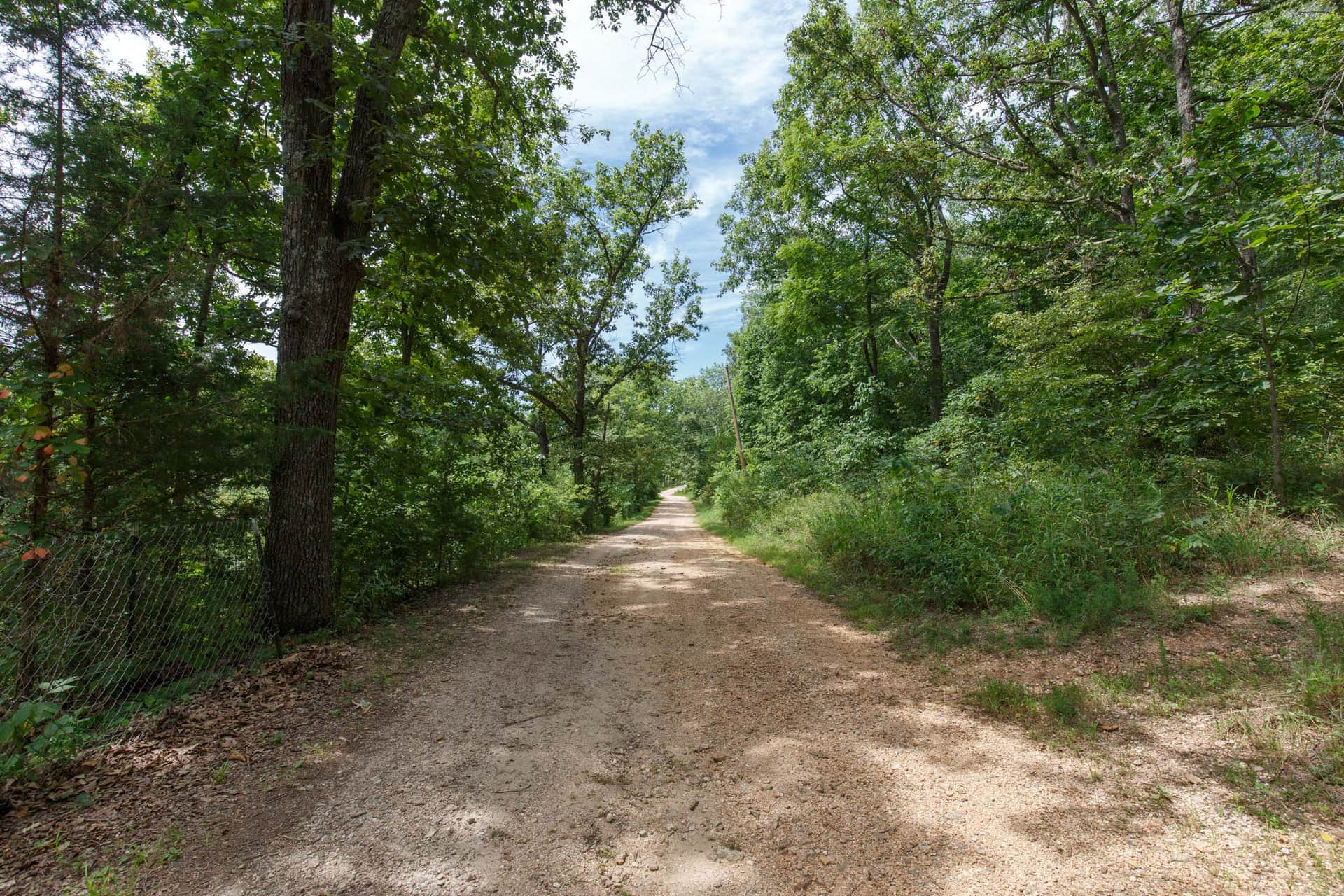 Spring Lake, Plat 5, Tract 213, 0.18 acres in Miller County, Missouri (photo 1 of 9)