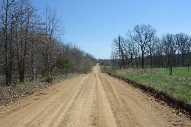 Whispering Oaks in Texas County, Missouri (photo 1 of 15)